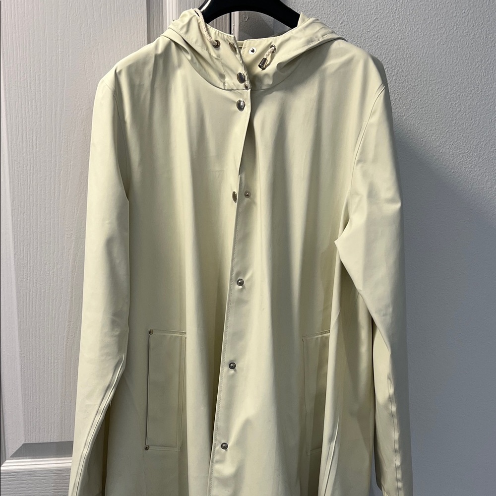 Stutterheim Light Cream Hooded Raincoat